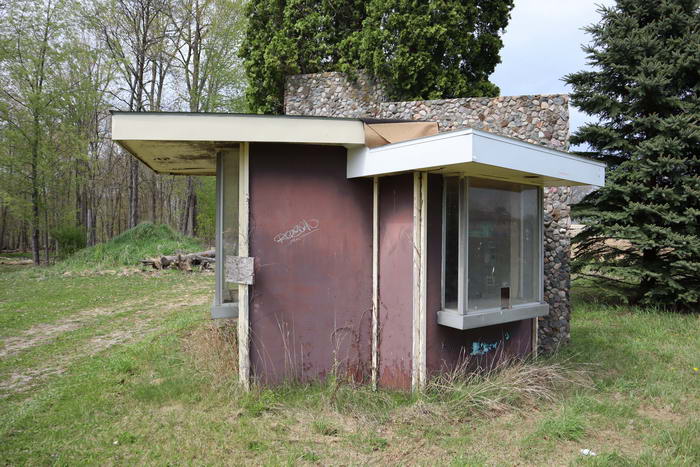 Devils Lake Drive-In Theatre - May 1 2021 (newer photo)